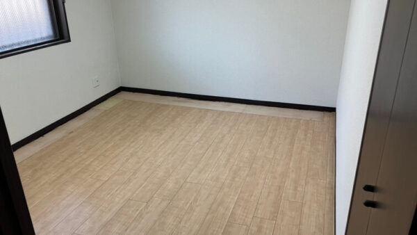 フロアタイル施工